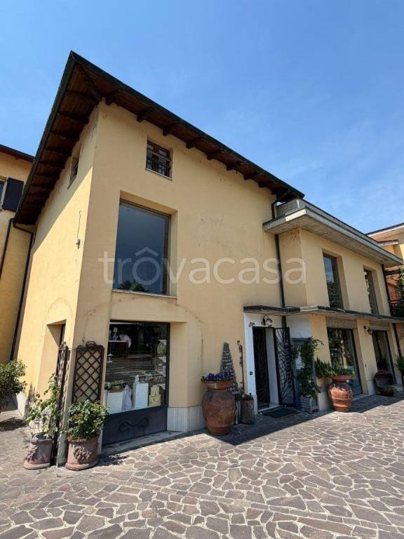 casa indipendente in vendita a Savignano sul Panaro