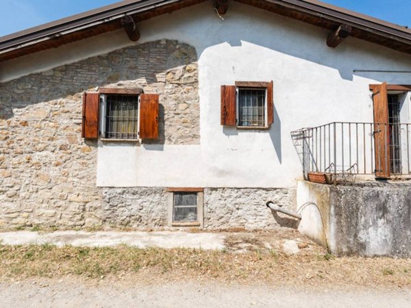 casa indipendente in vendita a Savignano sul Panaro