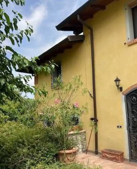 casa indipendente in vendita a Savignano sul Panaro