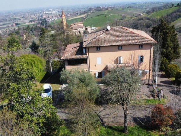 casa indipendente in vendita a Savignano sul Panaro in zona Garofano