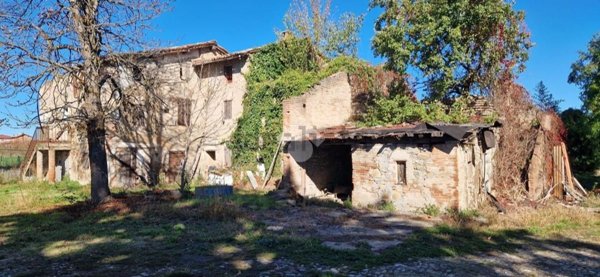casa indipendente in vendita a Savignano sul Panaro in zona Magazzeno