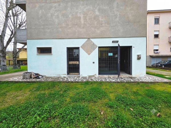 ufficio in vendita a Savignano sul Panaro in zona Garofano