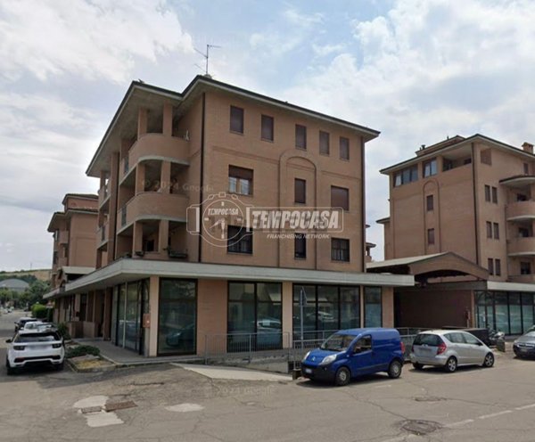 box auto in vendita a Savignano sul Panaro in zona Formica