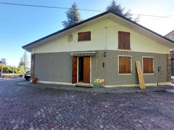 casa indipendente in vendita a Serramazzoni