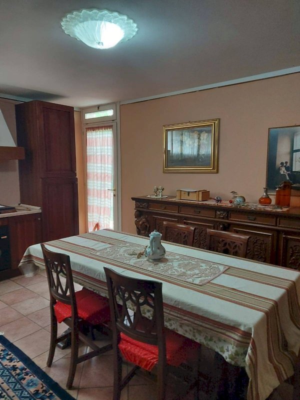 casa indipendente in vendita a Serramazzoni