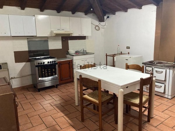 appartamento in vendita a Serramazzoni in zona Riccò