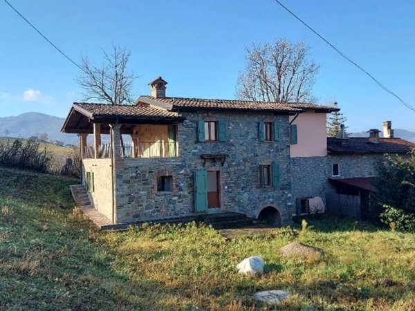 casa indipendente in vendita a Serramazzoni