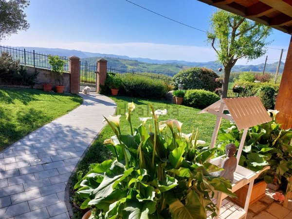 casa indipendente in vendita a Serramazzoni