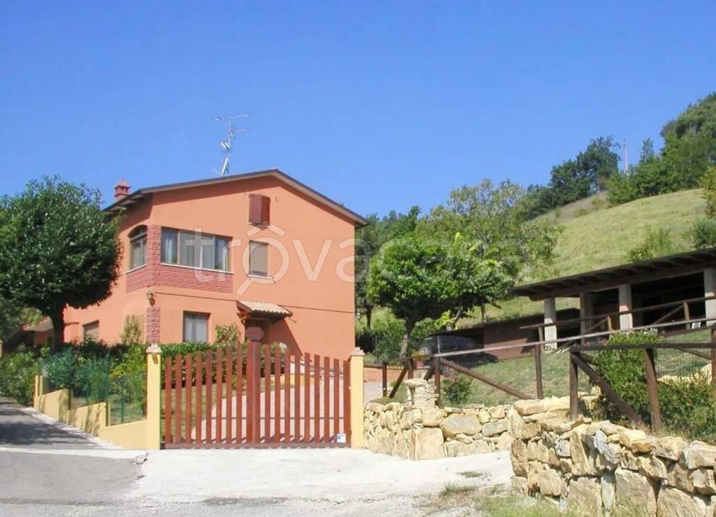 casa indipendente in vendita a Serramazzoni