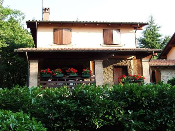 casa indipendente in vendita a Serramazzoni