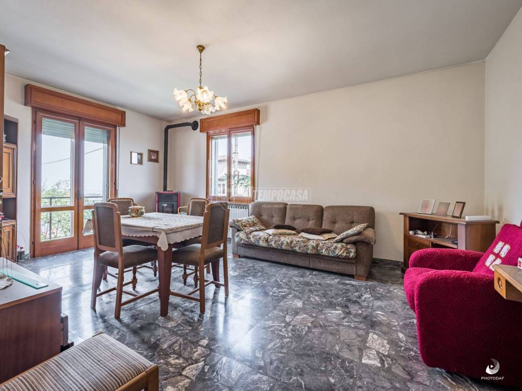 casa indipendente in vendita a Serramazzoni in zona Valle