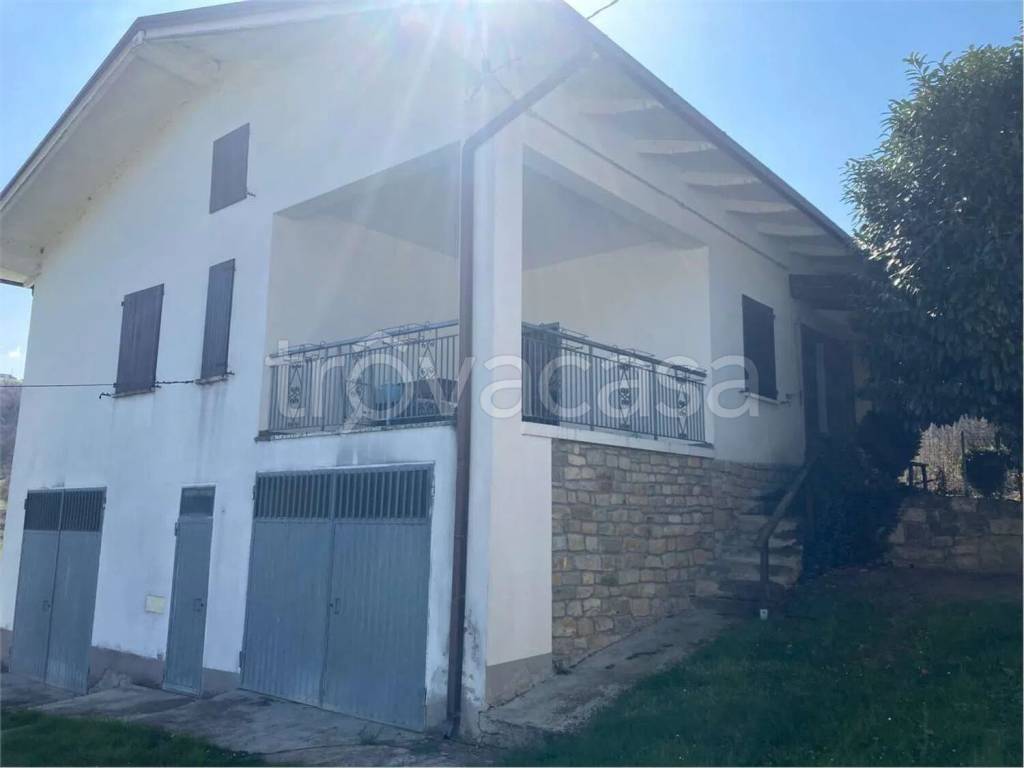 casa indipendente in vendita a Serramazzoni