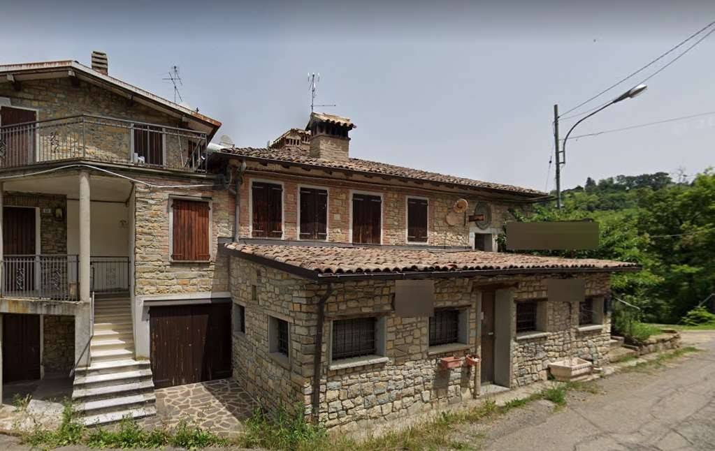 appartamento in vendita a Serramazzoni in zona Valle