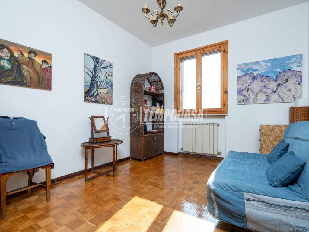 appartamento in vendita a Serramazzoni in zona Ligorzano