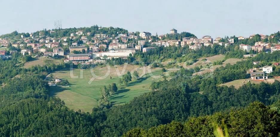 casa indipendente in vendita a Serramazzoni