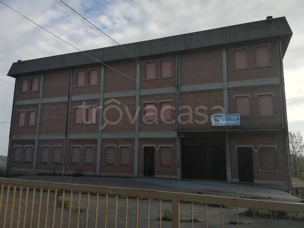 negozio in vendita a Serramazzoni