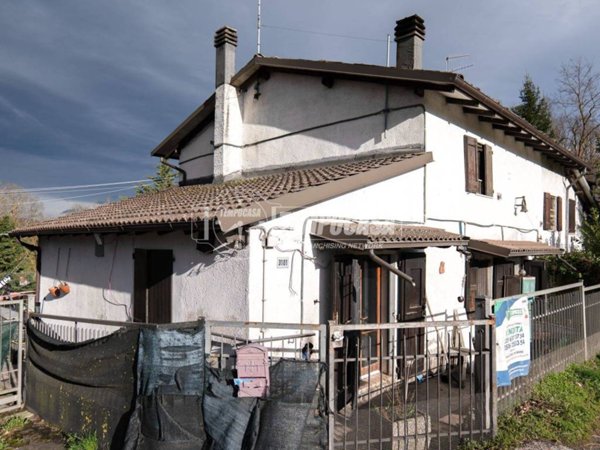 casa indipendente in vendita a Serramazzoni