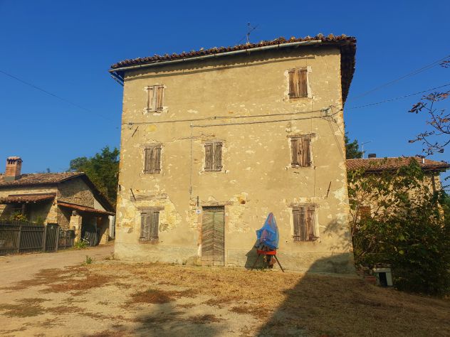 ufficio in vendita a Serramazzoni in zona Pazzano