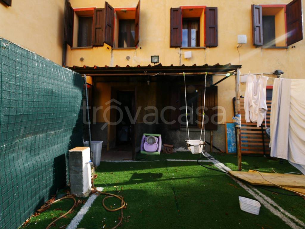 appartamento in vendita a Serramazzoni in zona San Dalmazio