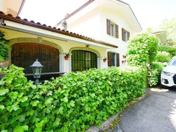 casa indipendente in vendita a Serramazzoni in zona Faeto