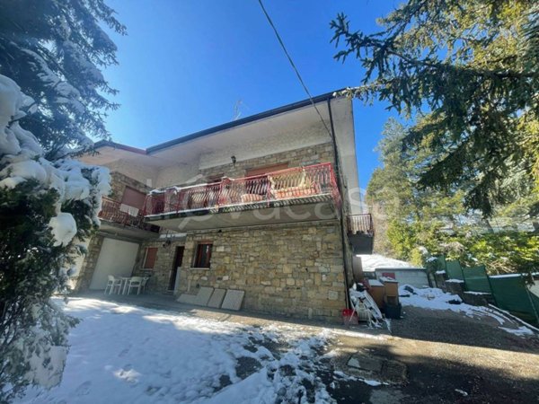 appartamento in vendita a Serramazzoni in zona Ligorzano