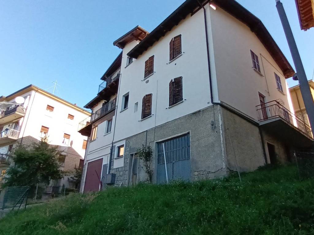 casa indipendente in vendita a Serramazzoni