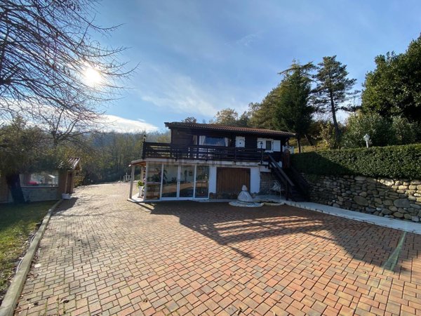 casa indipendente in vendita a Serramazzoni