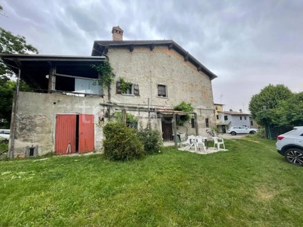 casa indipendente in vendita a Serramazzoni