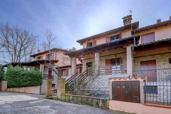 casa indipendente in vendita a Serramazzoni