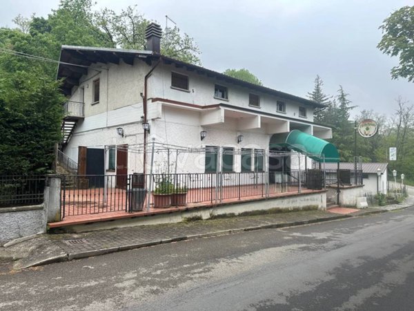 negozio in vendita a Serramazzoni