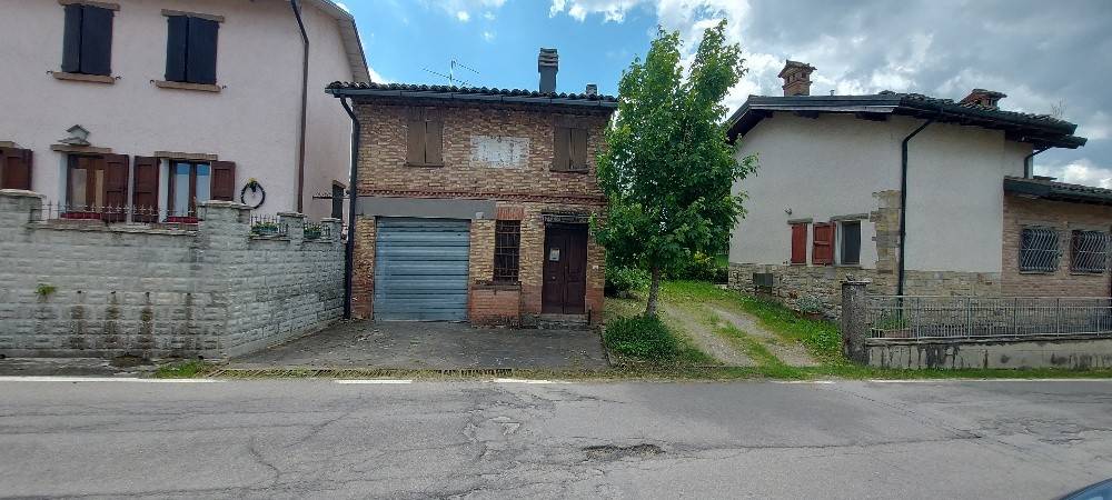 casa indipendente in vendita a Serramazzoni