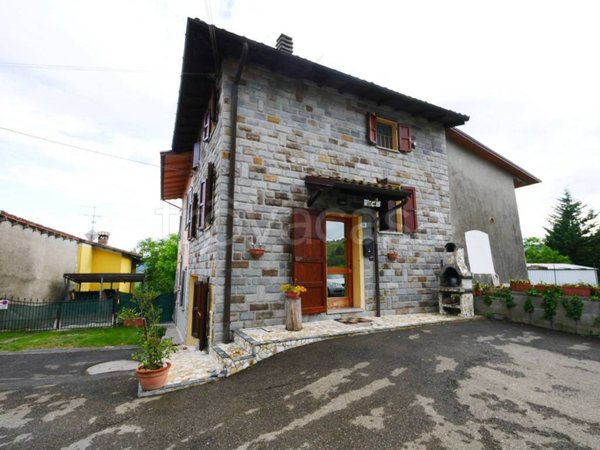 appartamento in vendita a Serramazzoni in zona San Dalmazio