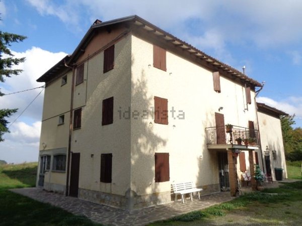 casa indipendente in vendita a Serramazzoni