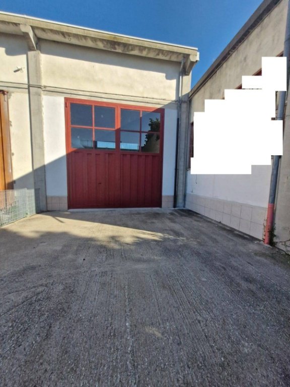 capannone in vendita a Serramazzoni