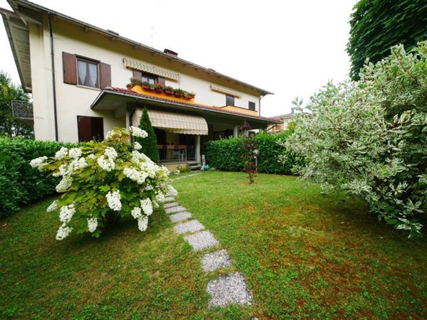 appartamento in vendita a Serramazzoni in zona Ligorzano