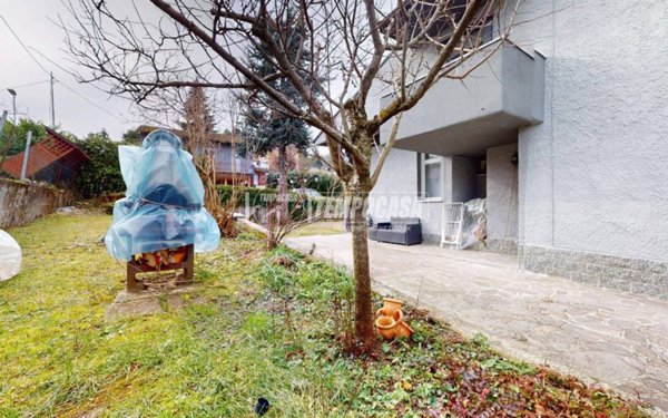 casa indipendente in vendita a Serramazzoni in zona Ligorzano