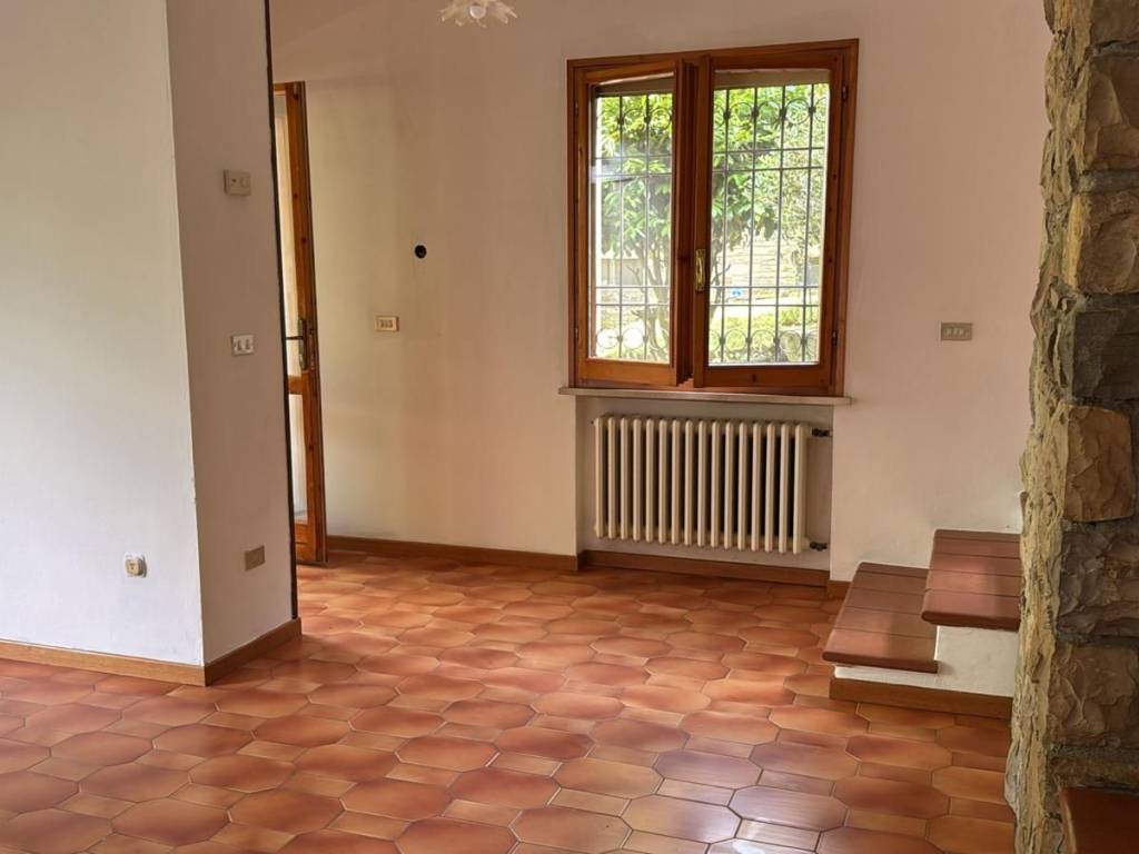 casa indipendente in vendita a Serramazzoni