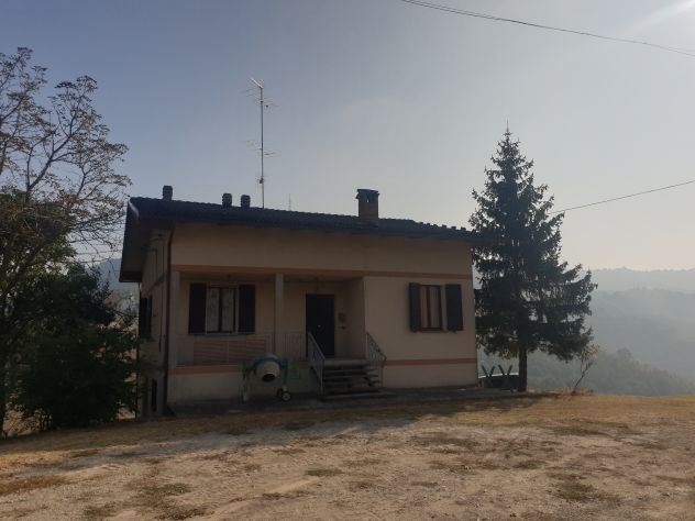appartamento in vendita a Serramazzoni in zona Pazzano