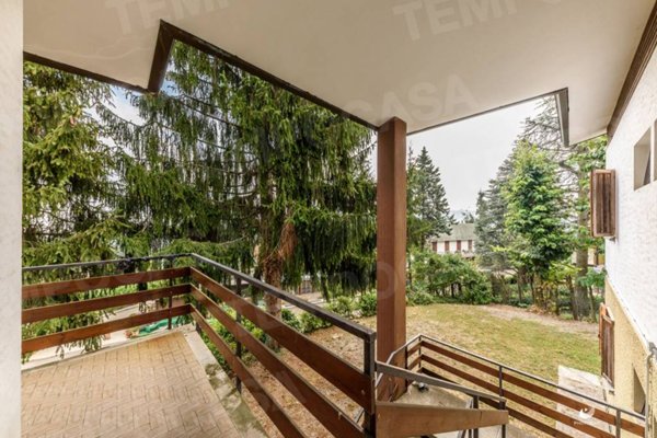 casa indipendente in vendita a Serramazzoni in zona Ligorzano