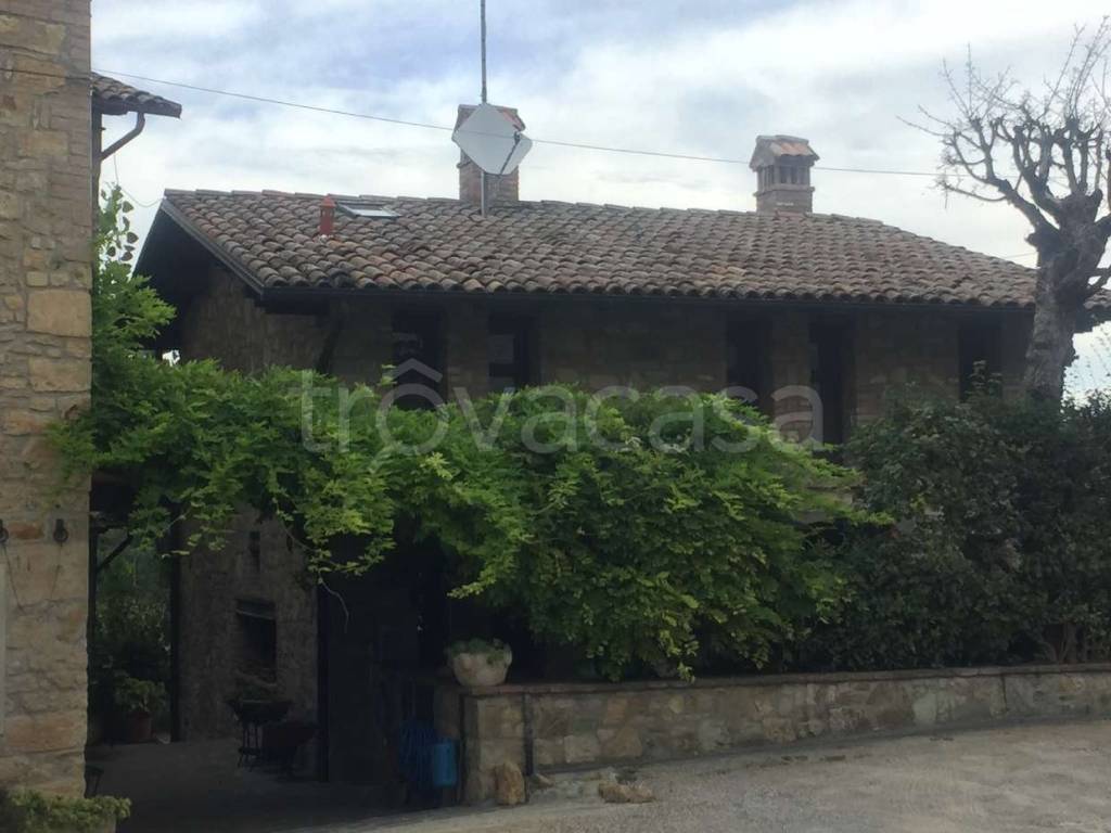 casa indipendente in vendita a Serramazzoni