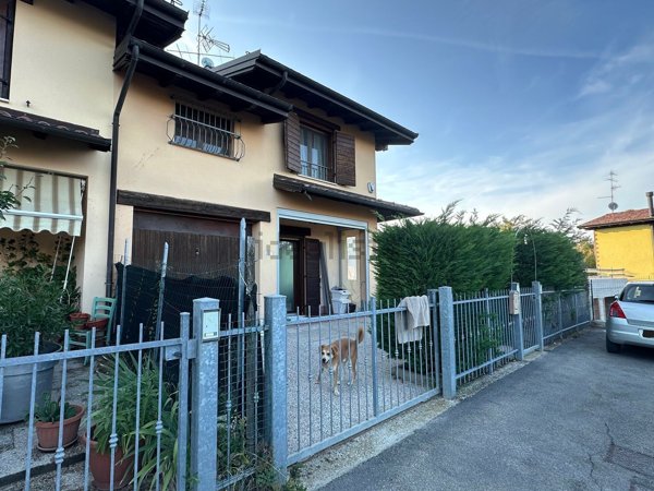 casa indipendente in vendita a Serramazzoni in zona Ligorzano