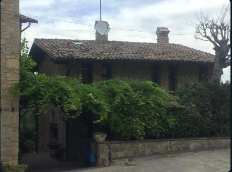 casa indipendente in vendita a Serramazzoni in zona San Dalmazio