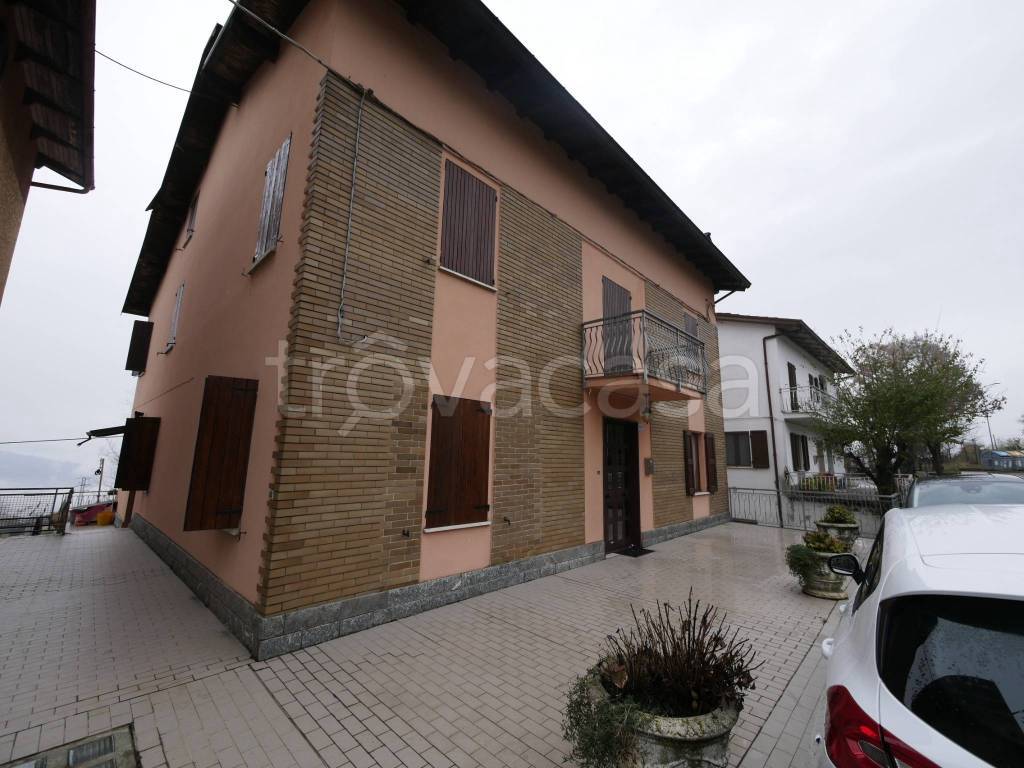 casa indipendente in vendita a Serramazzoni