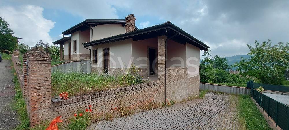 casa indipendente in vendita a Serramazzoni