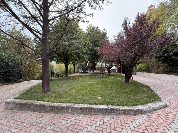 casa indipendente in vendita a Serramazzoni in zona Riccò