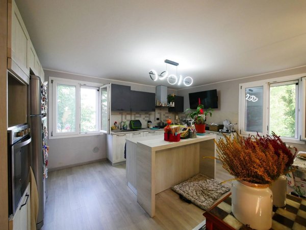 casa indipendente in vendita a Serramazzoni