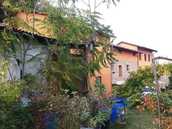 casa indipendente in vendita a Serramazzoni in zona San Dalmazio
