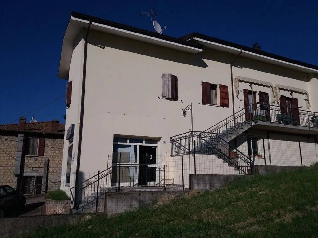 casa indipendente in vendita a Serramazzoni