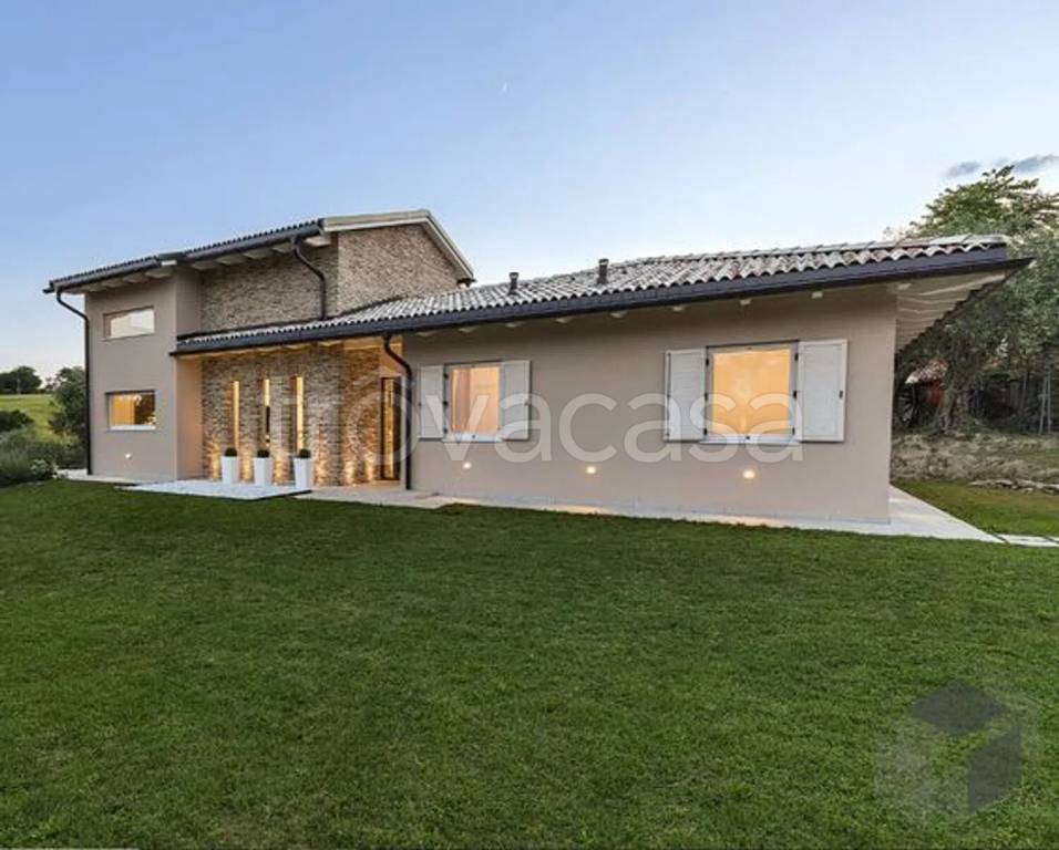 terreno edificabile in vendita a Serramazzoni