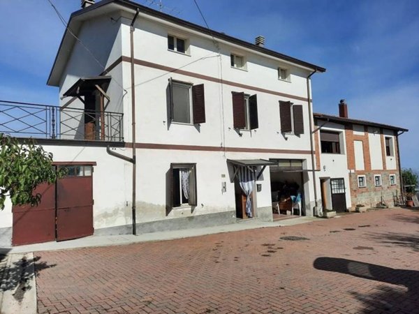 casa indipendente in vendita a Serramazzoni